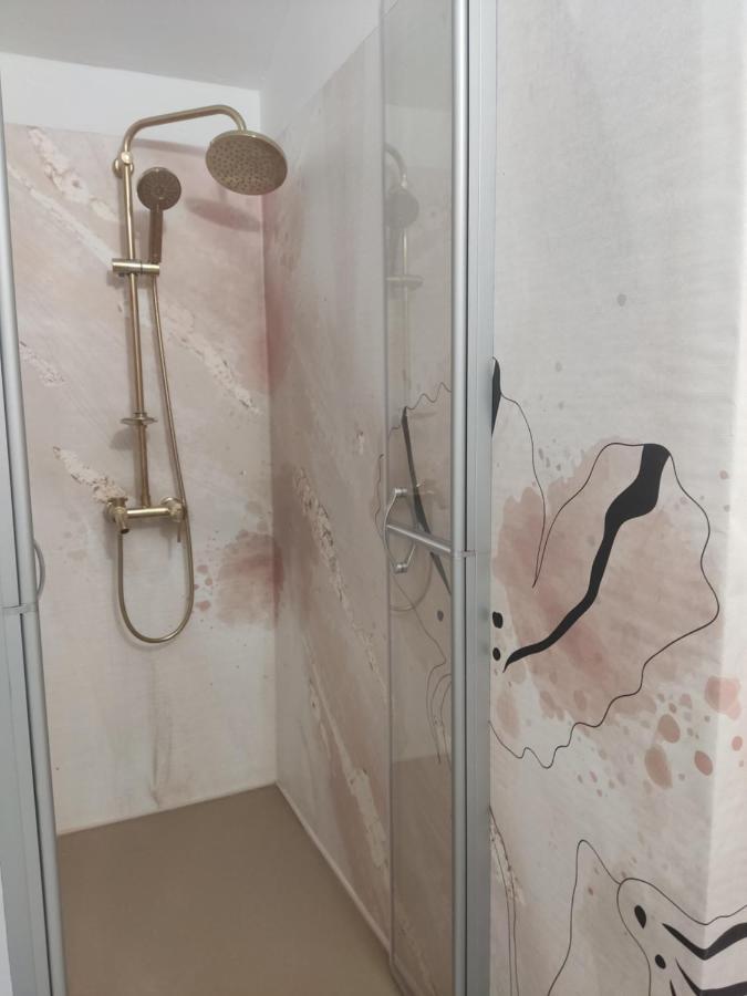 Apartments Villa Dalmatina 沃迪切 外观 照片