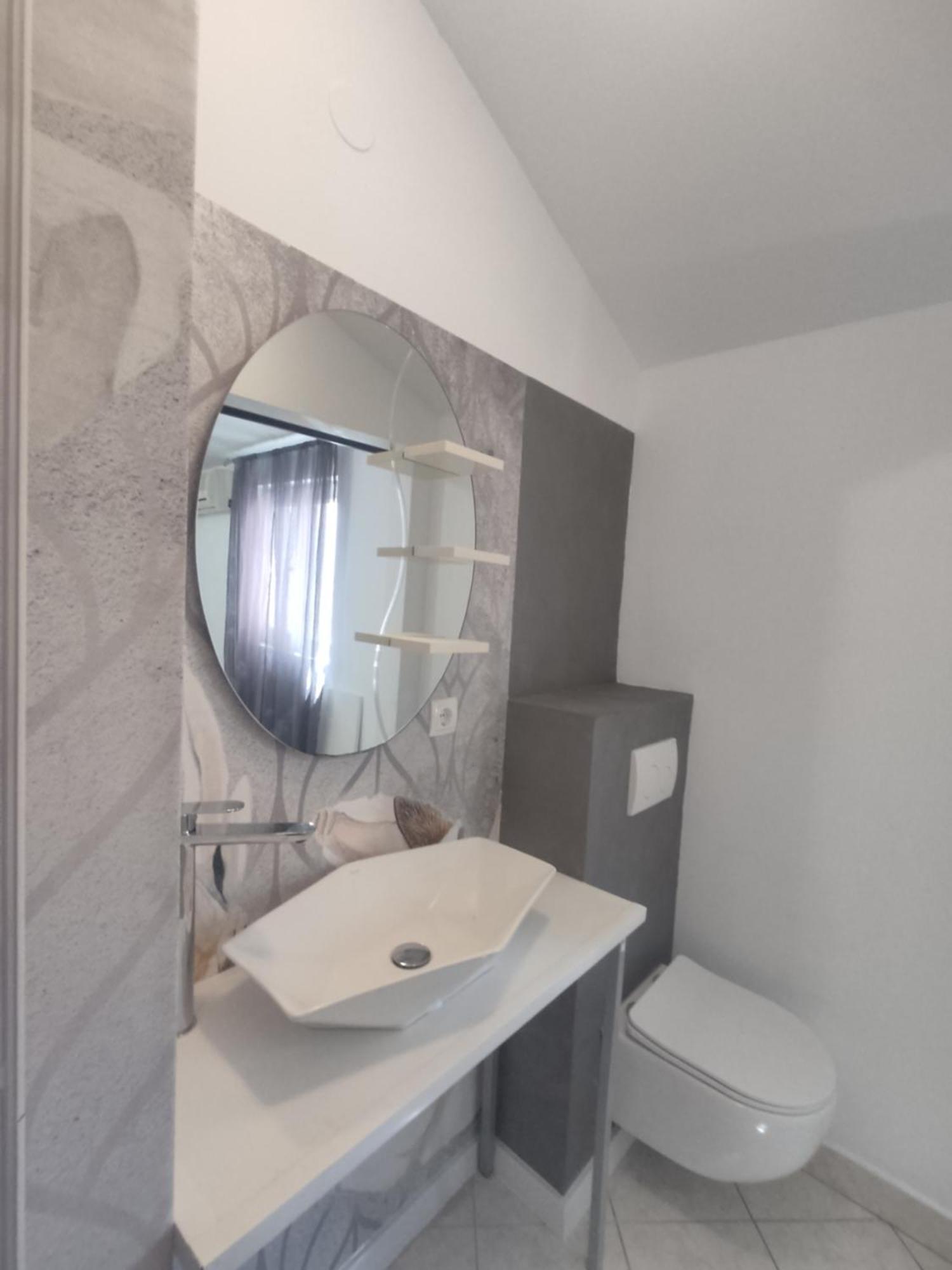 Apartments Villa Dalmatina 沃迪切 外观 照片