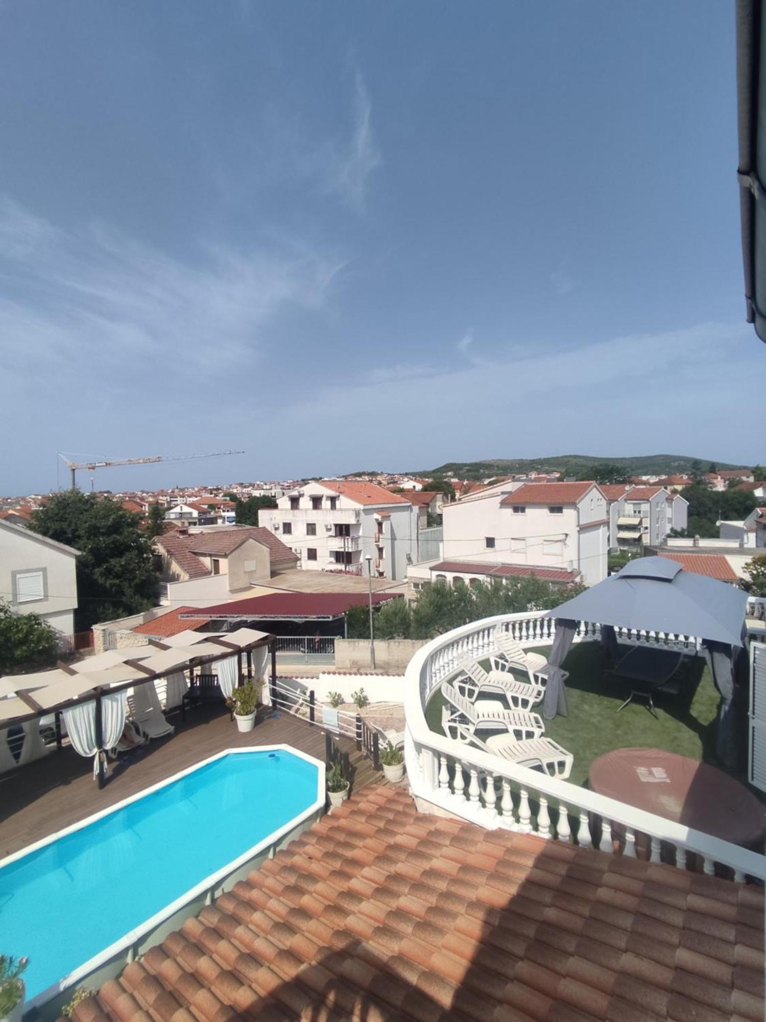 Apartments Villa Dalmatina 沃迪切 外观 照片