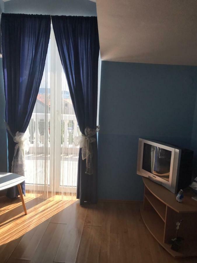 Apartments Villa Dalmatina 沃迪切 外观 照片